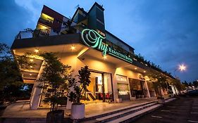 Thy Executive Hotel